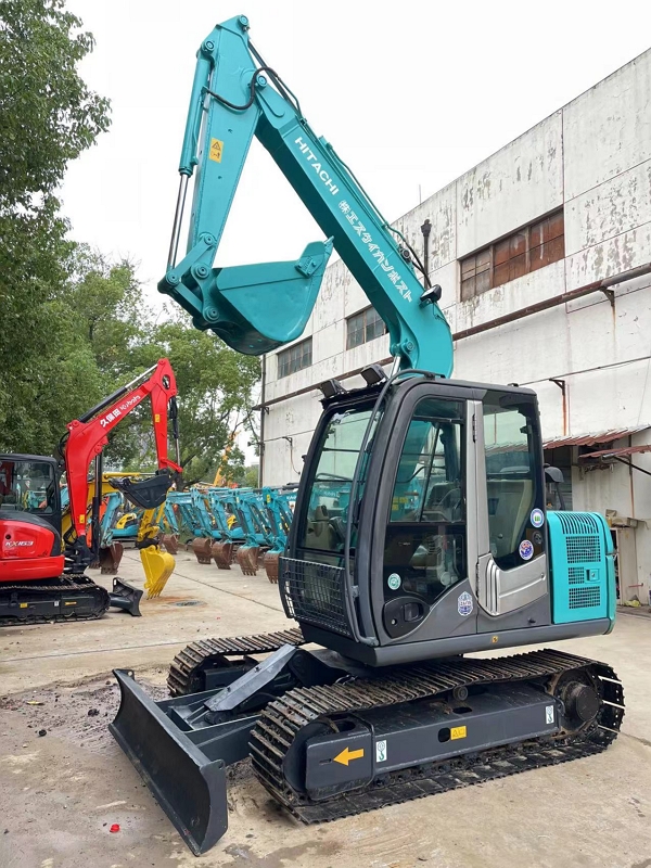 Hitachi ZX70-3 Used 7 Ton lowing hours Mini hydraulic Crawler Excavator for Sale 