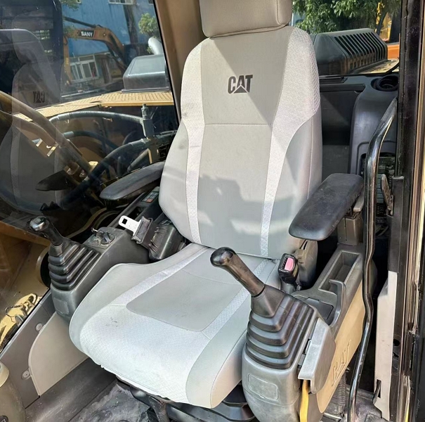 Cat Used 315D2 High Cost Performance And Powerful 15 Tons Japan Original Hydraulic Excavator 