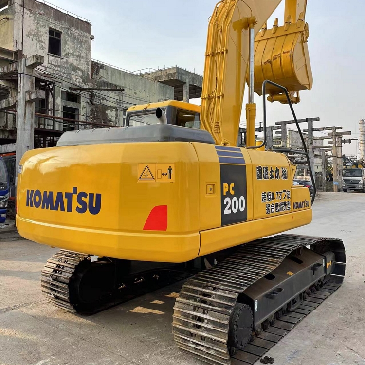 Komatsu PC200-7 Used Hydraulic 20 Ton Backhoe Excavator Made in Japan