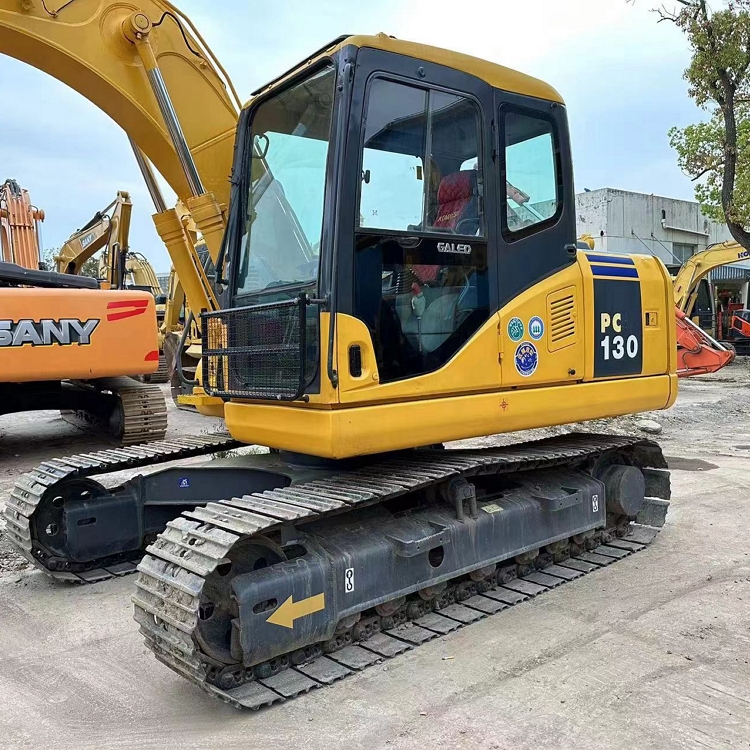 Komatsu PC130-7 Second Hand Hydraulic 13 Ton Backhoe Excavator Wholesale Supply