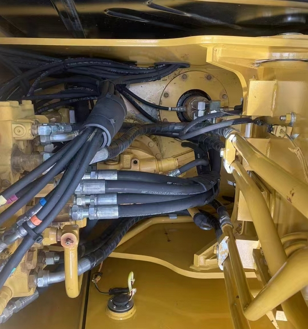 CAT312F(8)