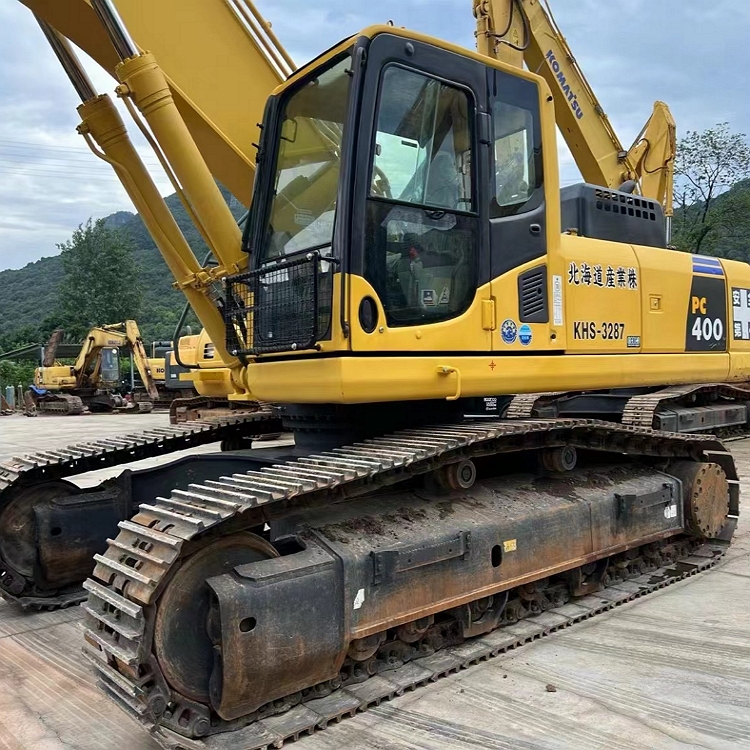 Komatsu PC400-8R second hand excavator 40 tons high power imported from Japan