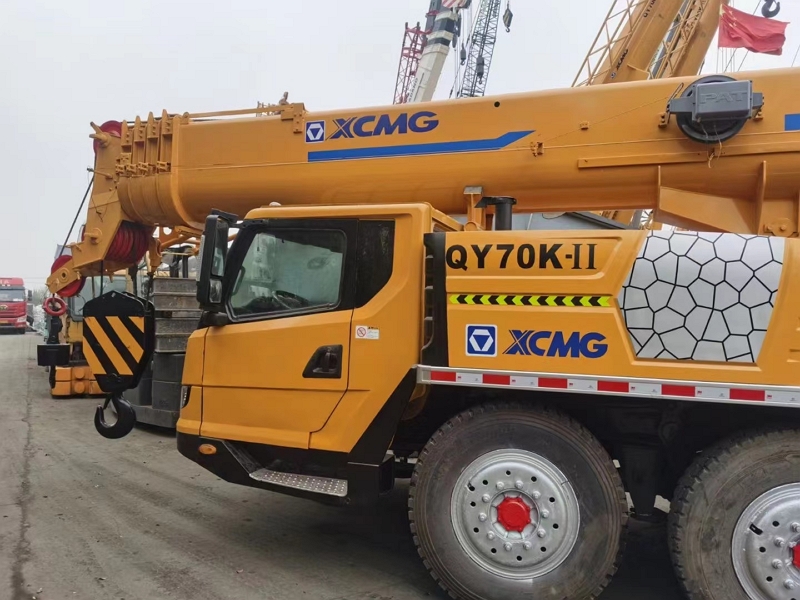 XCMG used 70 tons truck crane3